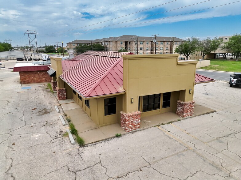 More Photos Of 2113 Andrews Hwy, Odessa Fast Food For Sale
