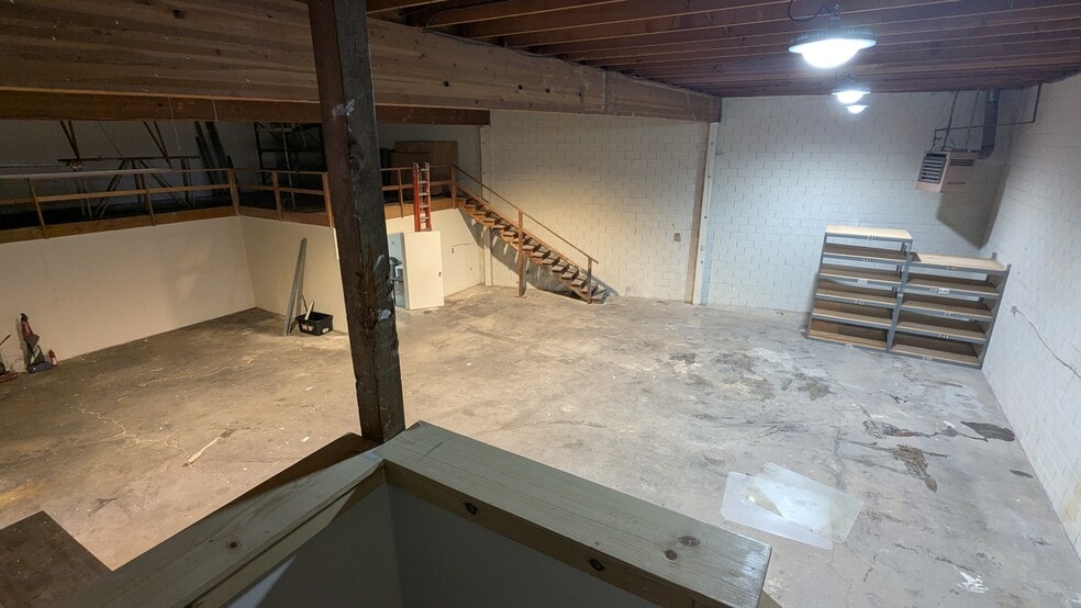 More Photos Of 22331-22345 Meekland Ave, Hayward Warehouse For Lease