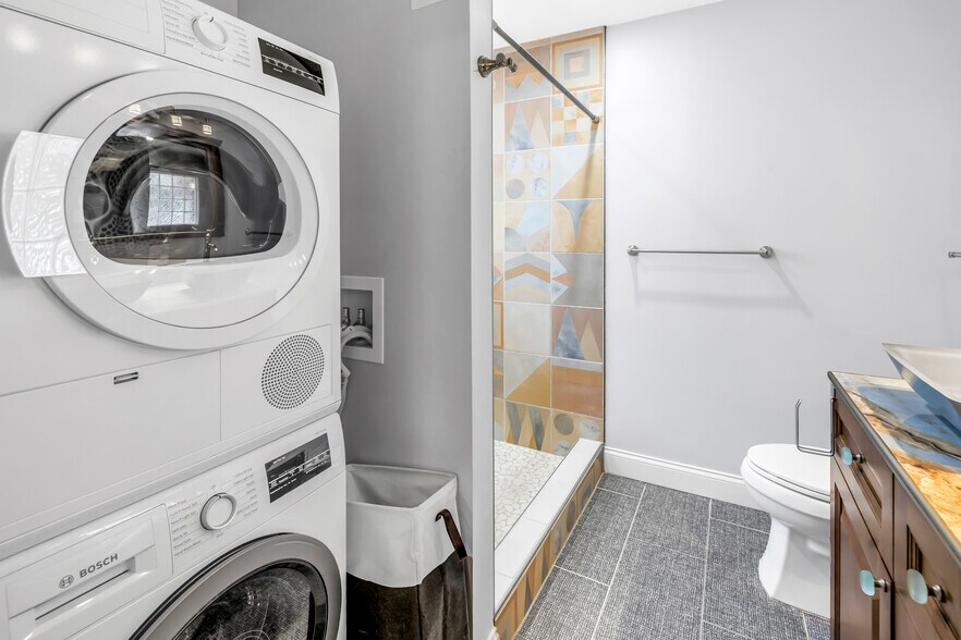 More Photos Of , Tampa Multifamily For Sale