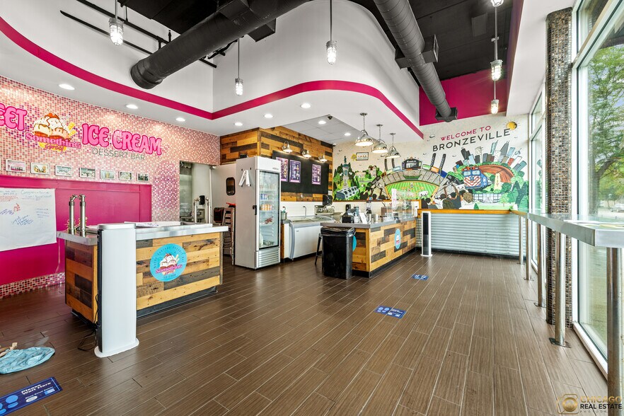 More Photos Of 3508 S State St, Chicago Storefront Retail Residential For Lease