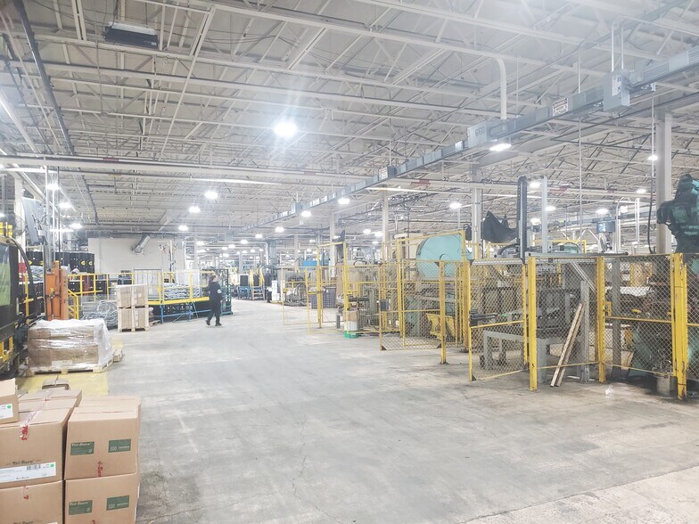 More Photos Of 304 Main Ave, Warren Warehouse For Sale