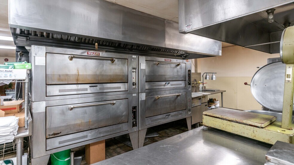 More Photos Of 271 Columbia Ave, Depew Lodge Meeting Hall For Sale