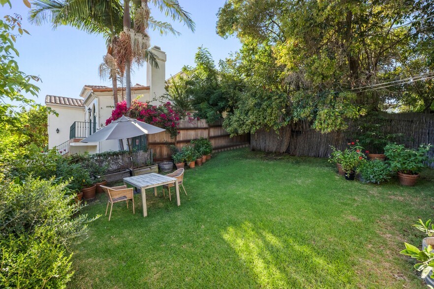 More Photos Of 10301 Mississippi Ave, Los Angeles Multifamily For Sale