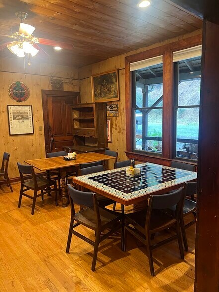 More Photos Of 125 Deadwood Rd, Lewiston Restaurant For Sale