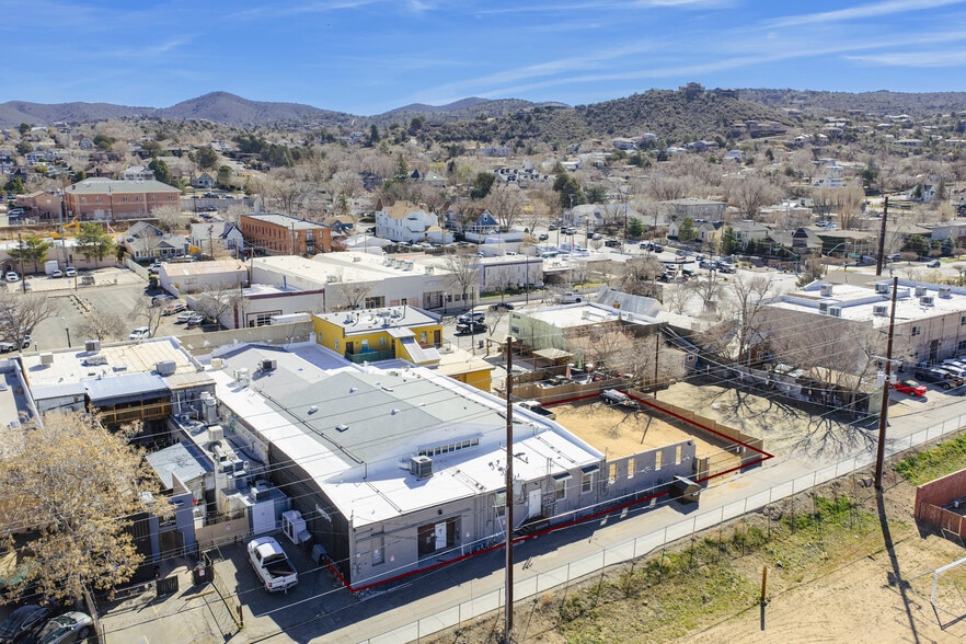 More Photos Of 222 1/2 S Montezuma St, Prescott Industrial For Lease