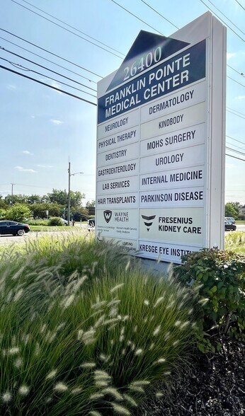 More Photos Of 26400 W 12 Mile Rd, Southfield Medical For Lease