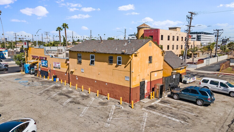 More Photos Of 3960 W 104th St, Inglewood Storefront For Sale