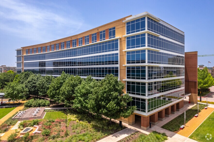 More Photos Of 2380 Performance Dr, Richardson Office For Lease