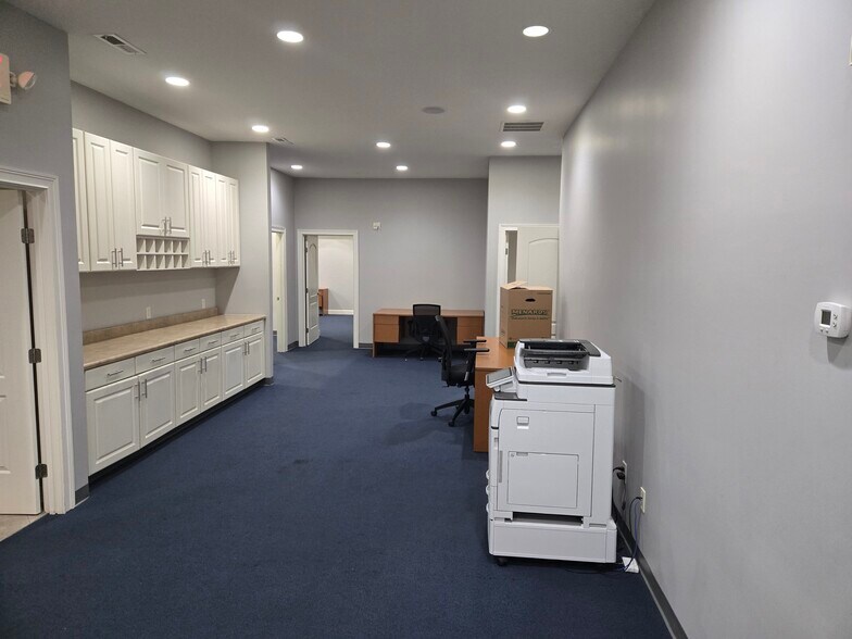 More Photos Of 4837 Rialto Rd, West Chester Loft Creative Space For Lease