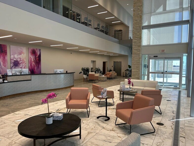 More Photos Of 8516 S Portland Ave, Oklahoma City Medical For Lease