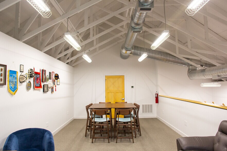 More Photos Of 4844 Rocking Horse Cir S, Fargo Office For Lease