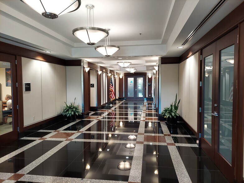 More Photos Of 21351 Gentry Dr, Sterling Office For Lease