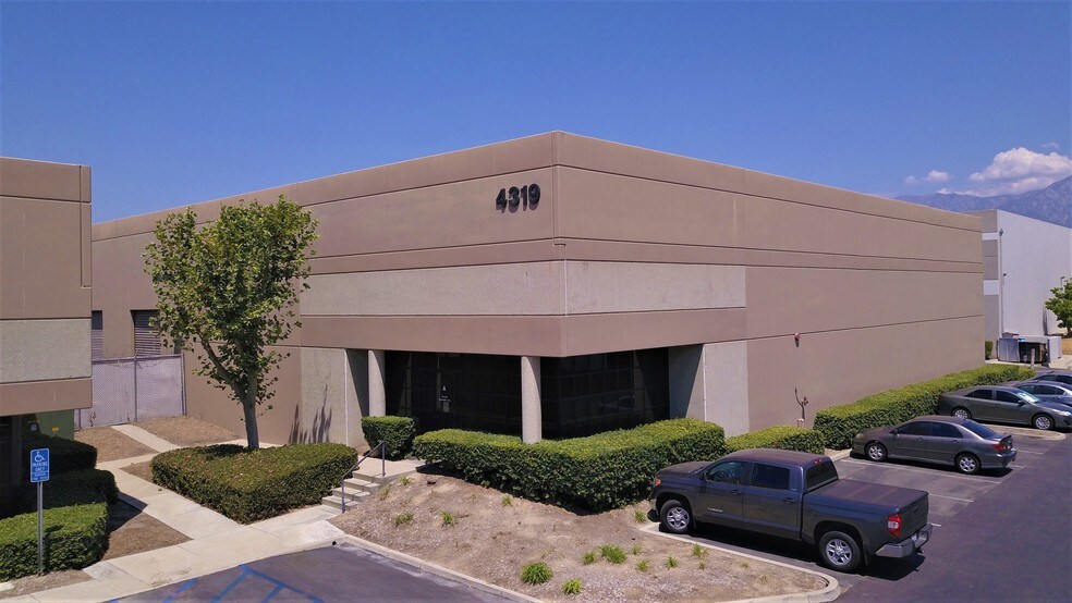 More Photos Of 4317 E Santa Ana St, Ontario Unknown For Lease