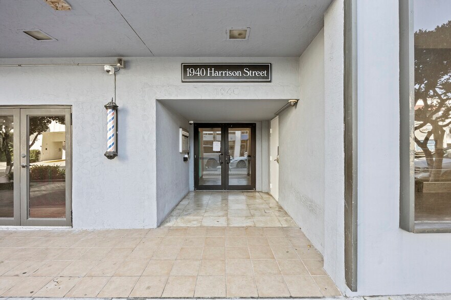 More Photos Of 1940 Harrison St, Hollywood Loft Creative Space For Lease