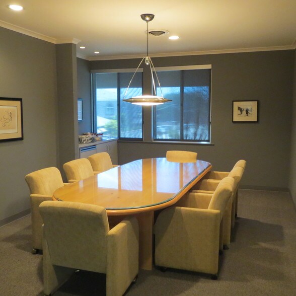 More Photos Of 13822 Beach Blvd, Westminster Office For Sale