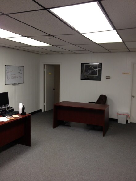 More Photos Of 4216 Shannon Dr, Baltimore Industrial For Sale