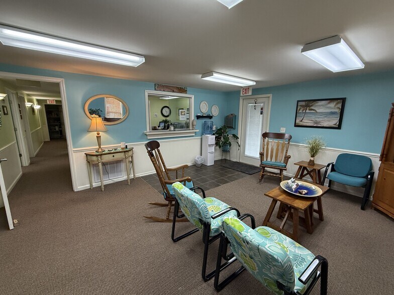 More Photos Of 1786 Pine Valley Dr SW, Supply Medical For Sale