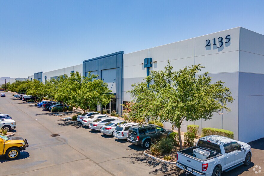 More Photos Of 2115 S 11th Ave, Phoenix Unknown For Lease