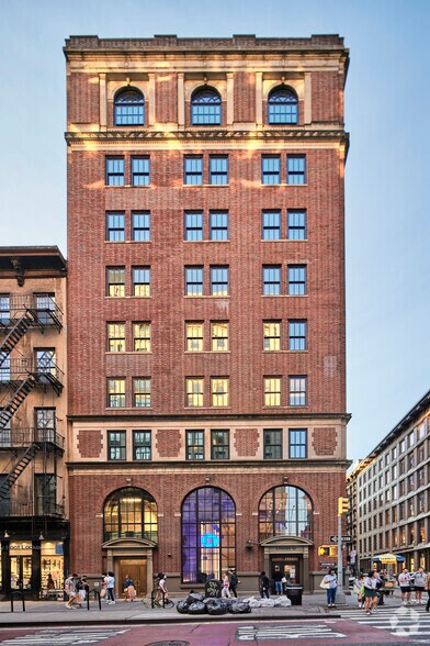 More Photos Of 525 Broadway, New York Office For Lease