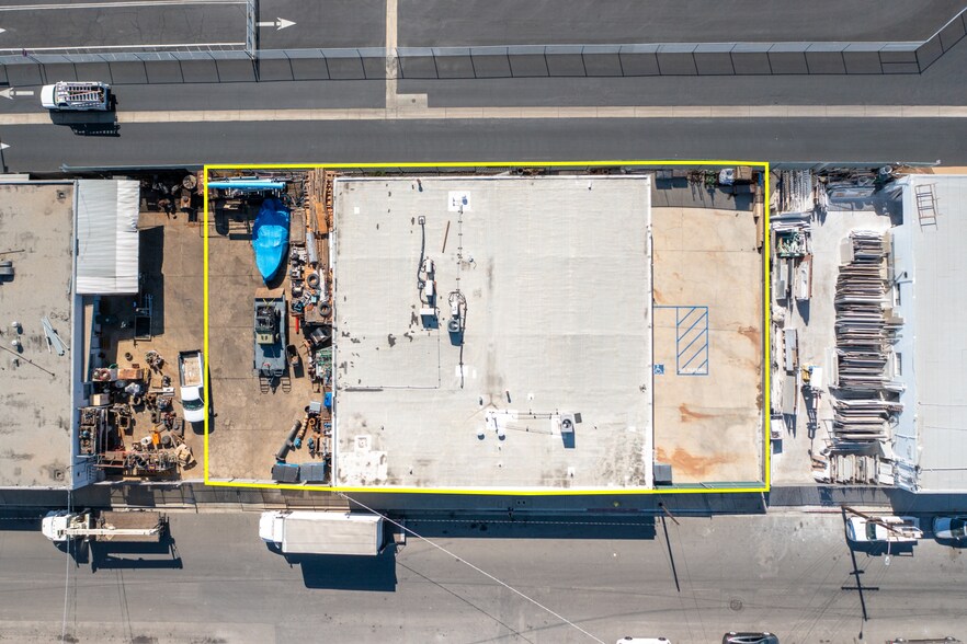 More Photos Of 1024-1026 E Arlee Pl, Anaheim Warehouse For Sale