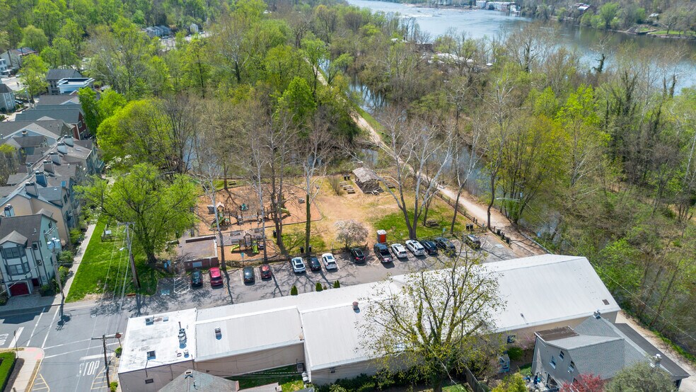 More Photos Of 77 S Union St, Lambertville Restaurant For Sale