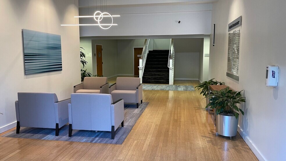 Primary Photo Of 4030 Moorpark Ave, San Jose Office For Lease