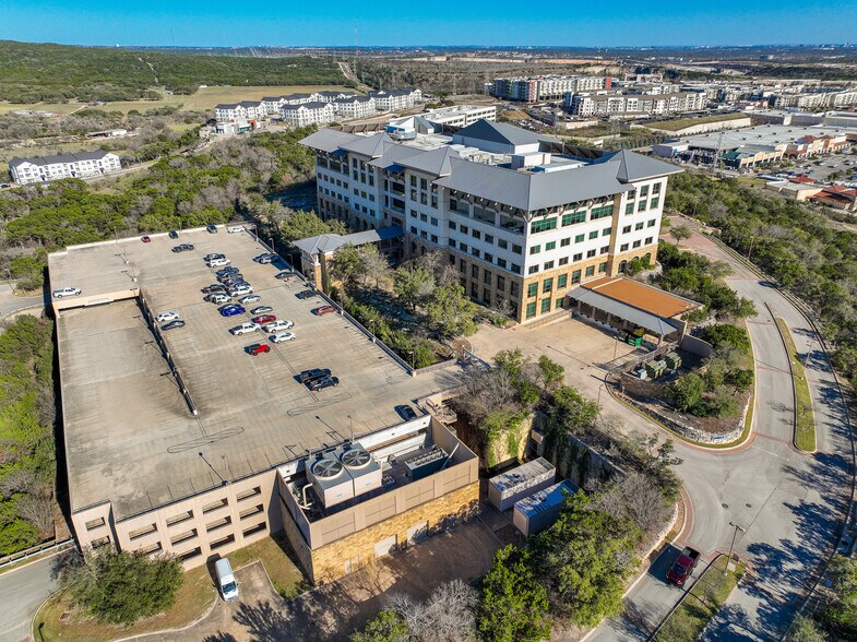 More Photos Of 19003 I-10 W, San Antonio Office For Sale