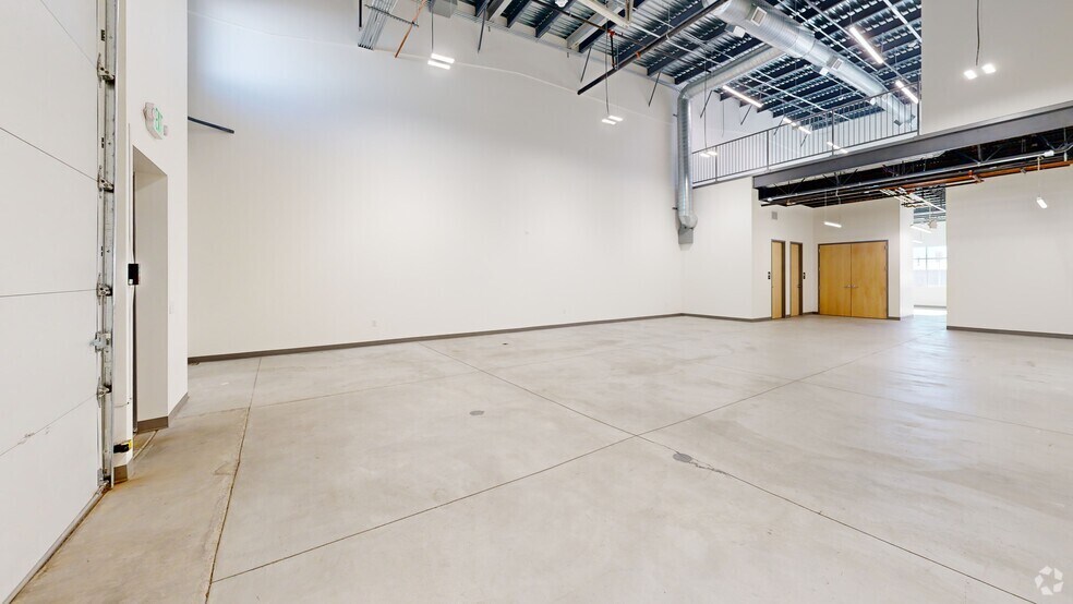 Primary Photo Of 11640 Teller St, Broomfield Light Distribution For Lease