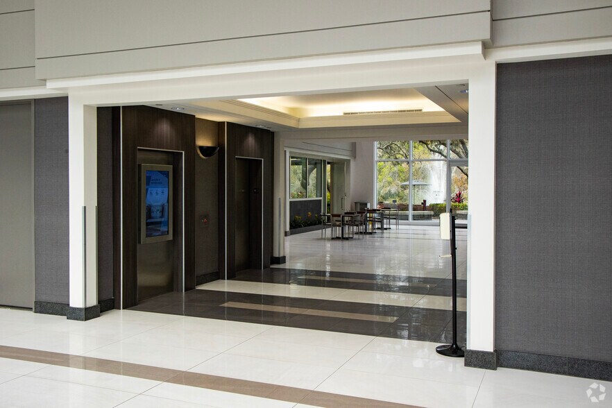 More Photos Of 8875 Hidden River Pkwy, Tampa Office For Lease