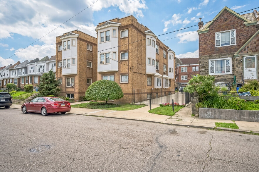 Primary Photo Of 7092 Forrest Ave, Philadelphia Apartments For Sale
