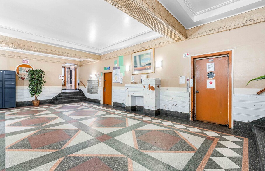 More Photos Of 55 E 21st St, Brooklyn Apartments For Sale