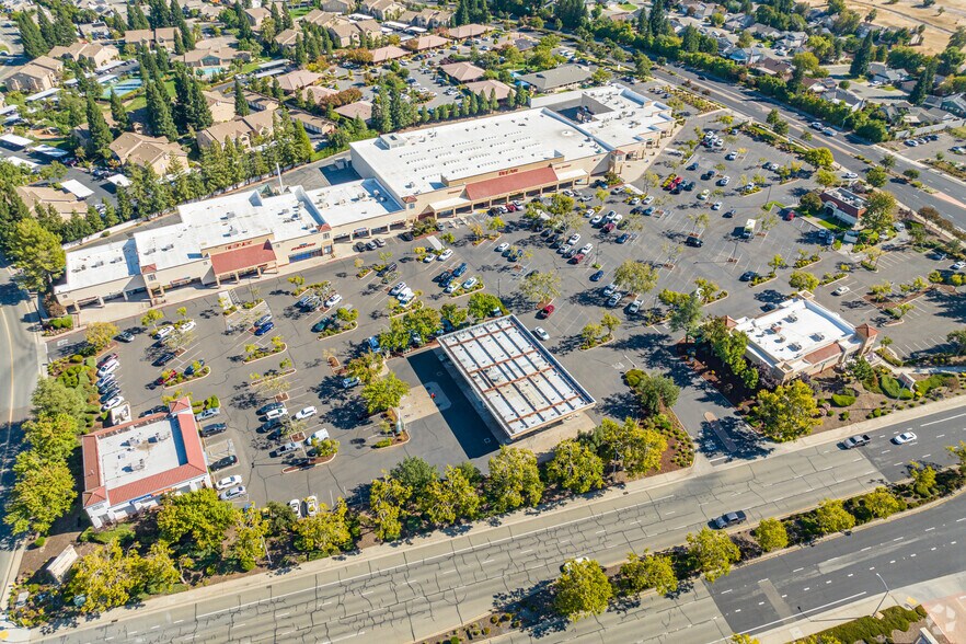 More Photos Of 2341 Sunset Blvd, Rocklin Unknown For Lease