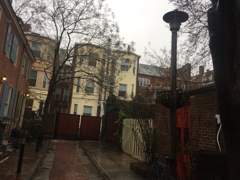 More Photos Of 1113-1115 Spruce St, Philadelphia Apartments For Sale