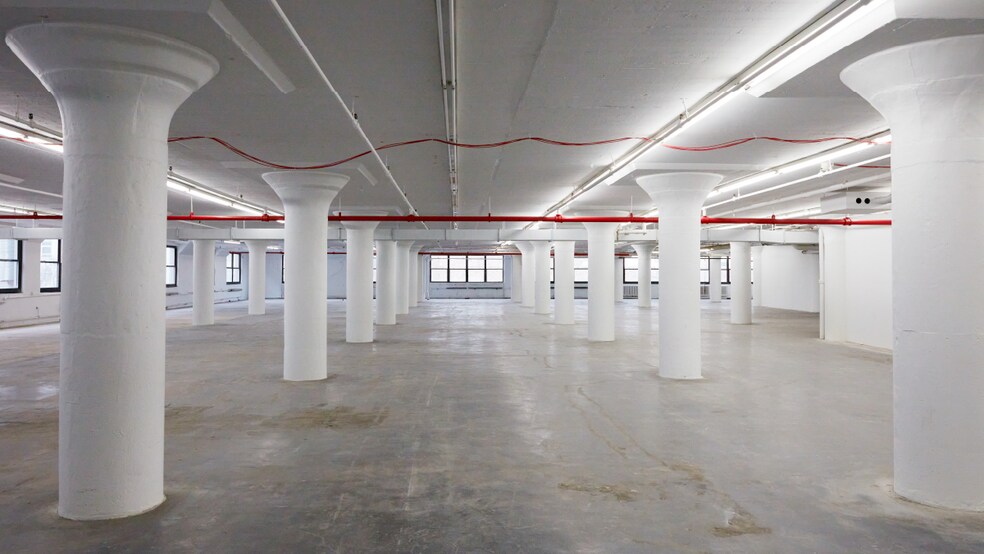 More Photos Of 31-00 47th Ave, Long Island City Industrial For Lease