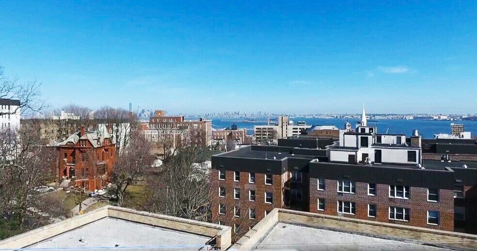 More Photos Of 78 Fort Pl, Staten Island Religious Facility For Sale
