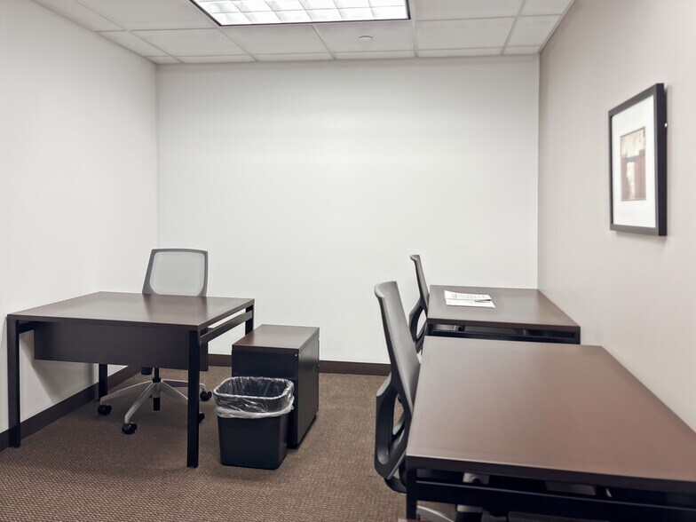 More Photos Of 233 S 13th St, Lincoln Coworking Space