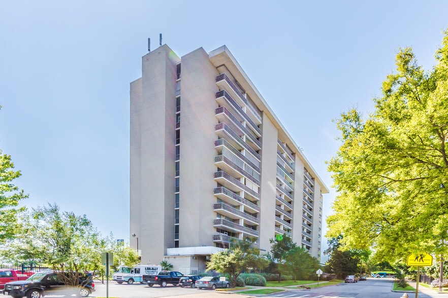 More Photos Of 700 E 9th St, Little Rock Office Residential For Sale