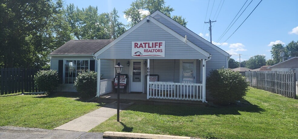 Primary Photo Of 600 E Broadway St, Fortville Office For Sale
