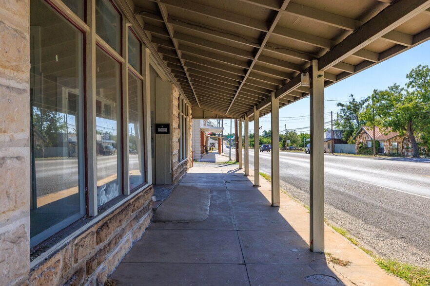 More Photos Of 23654 US Hwy 290, Harper General Retail For Sale