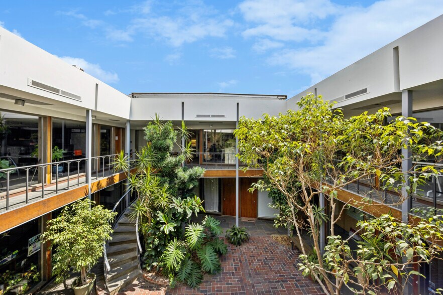 More Photos Of 16 Lancaster Ave, Ardmore Office For Lease