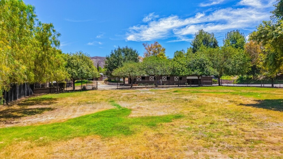 More Photos Of 38831 Pauba Rd, Temecula Land For Sale