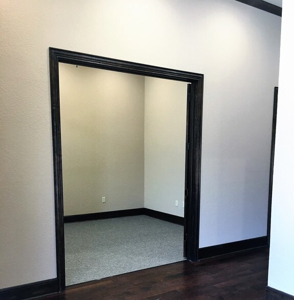 More Photos Of 5899 Preston Rd, Frisco Office For Sale