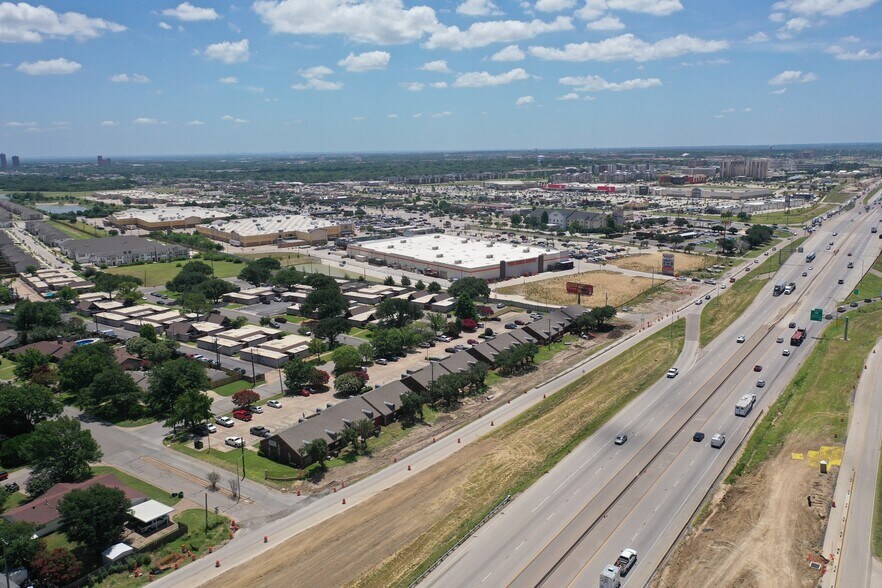 More Photos Of 4234 N Interstate 35, Denton Medical For Sale