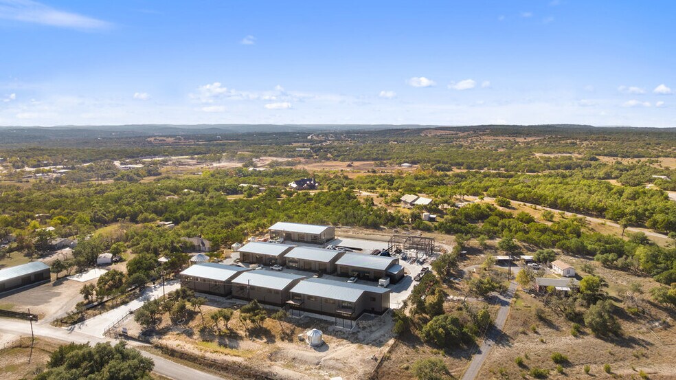 More Photos Of 451 Farrell Rd, Dripping Springs Light Distribution For Sale