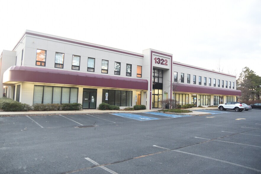More Photos Of 1322 Route 72 W, Manahawkin Medical For Lease