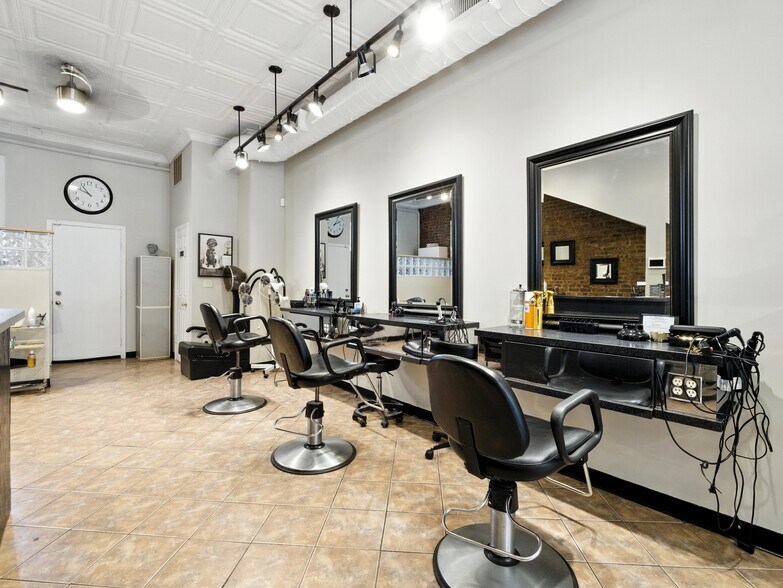 More Photos Of 6-8 Thorne St, Jersey City Storefront Retail Residential For Lease