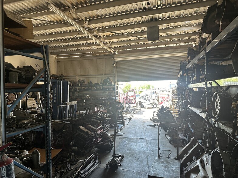 More Photos Of 1708 S Tomahawk Rd, Apache Junction Industrial For Sale
