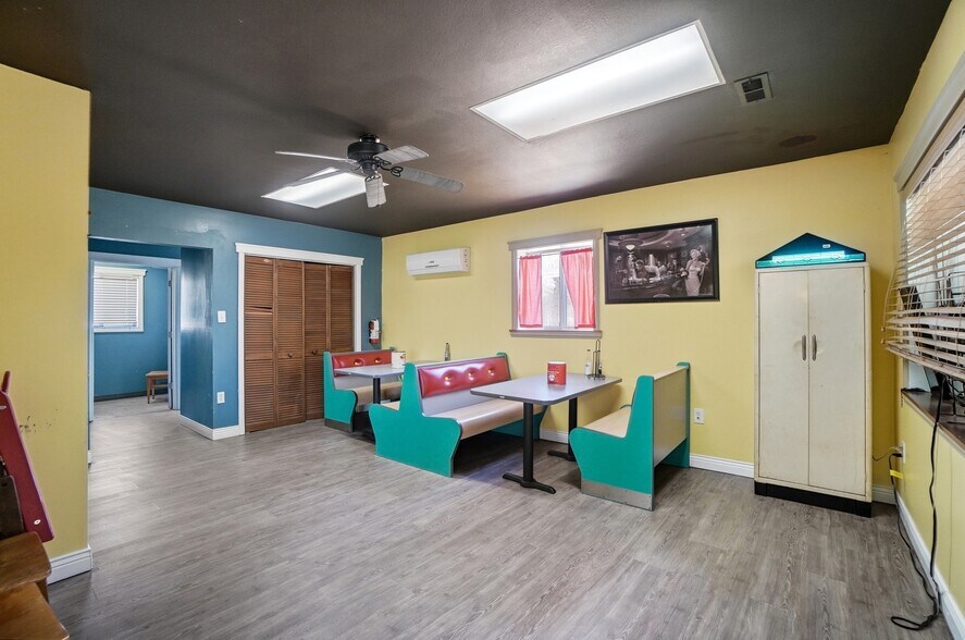 More Photos Of 15641 Oh-235, Belle Center Freestanding For Sale