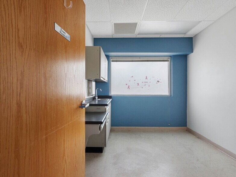 More Photos Of , Tampa Office For Sale