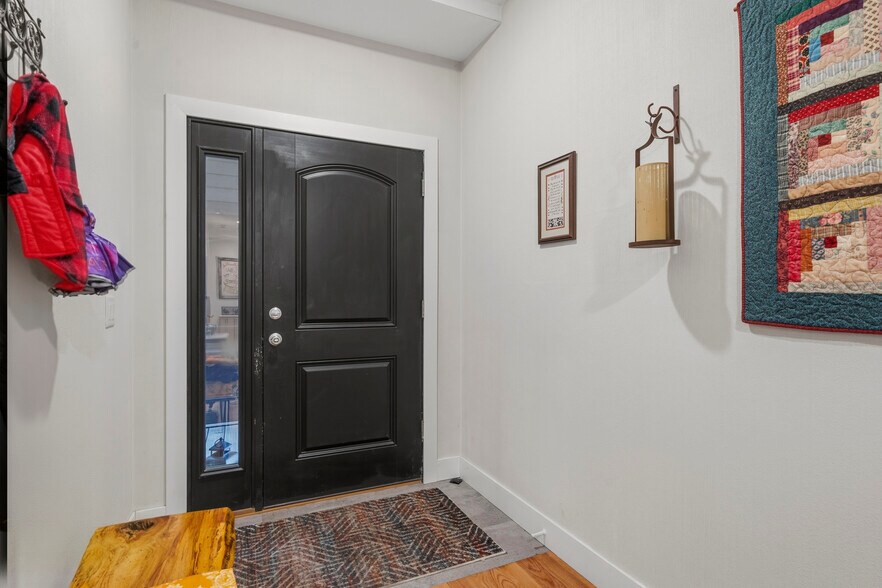 More Photos Of 812 Broad St, Milford Apartments For Sale